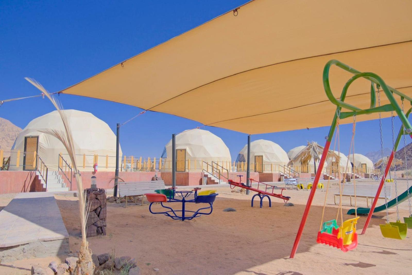 Adel Camp Bubbles * Wadi Rum