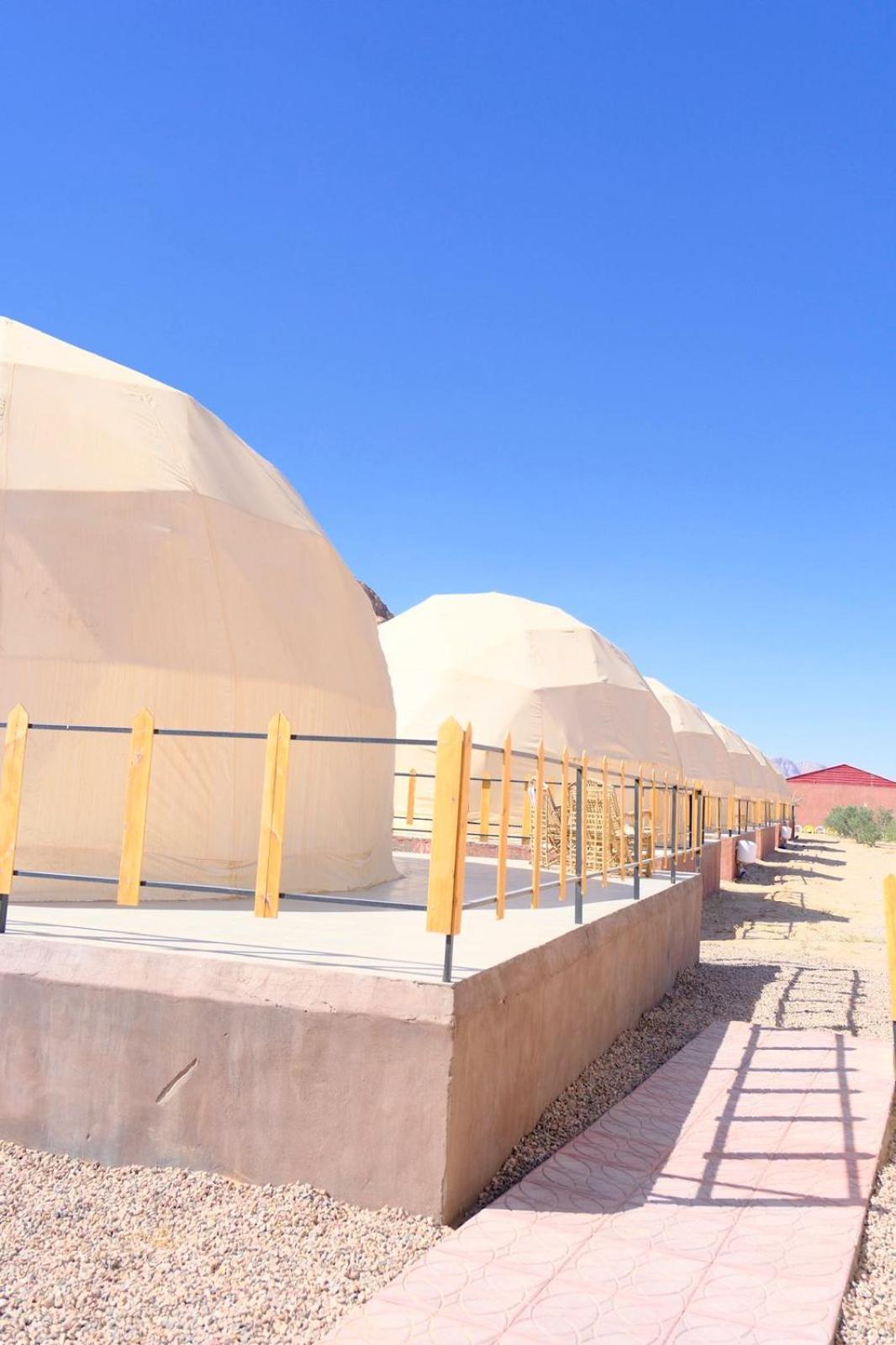 Luxury tent Adel Camp Bubbles Wadi Rum