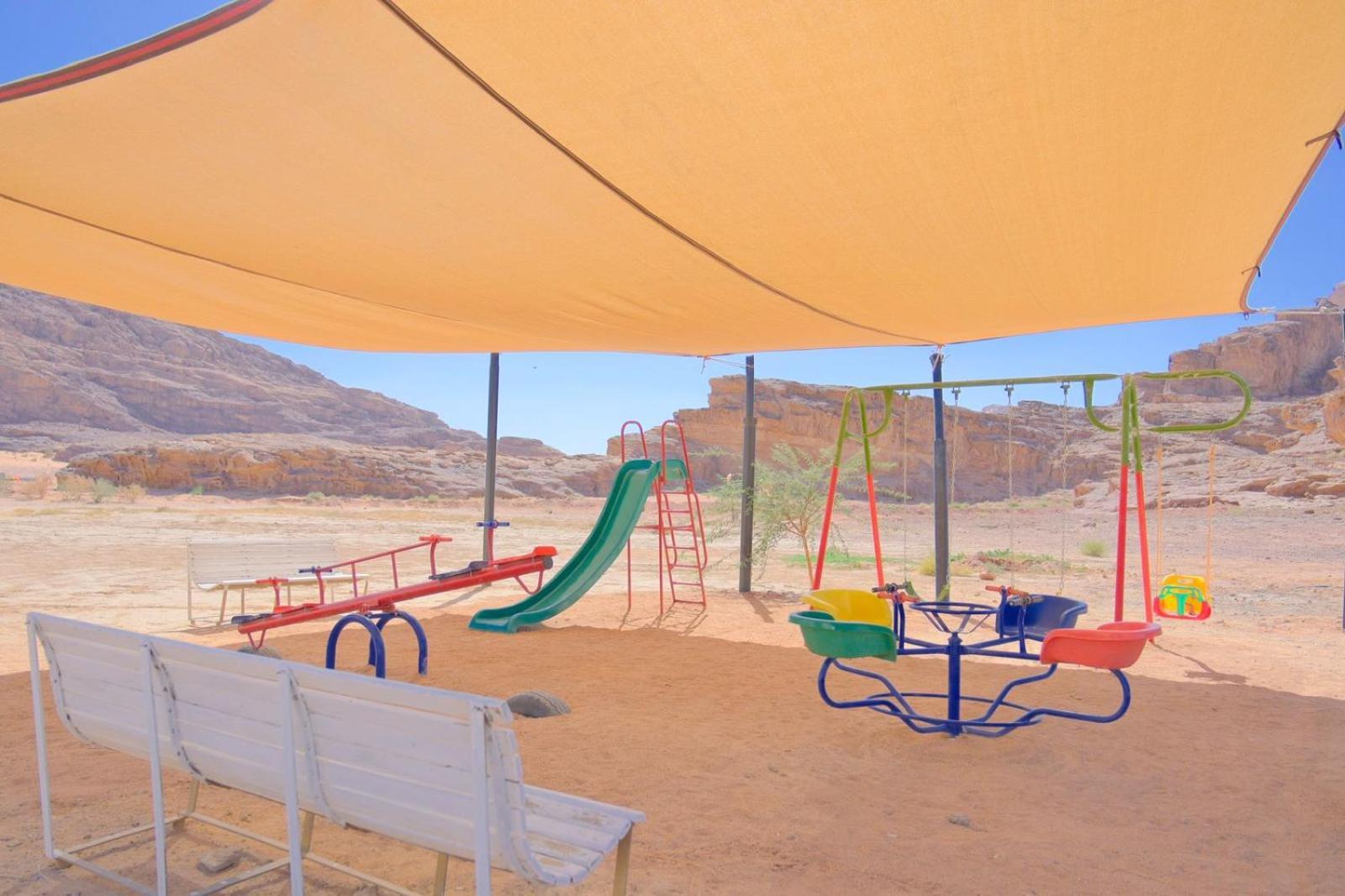 Adel Camp Bubbles Wadi Rum